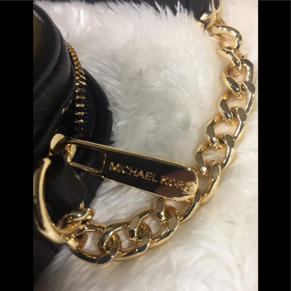 🌷New Price Cut🌷NWT MichaelKorsLemon Crossbody🌷 - Picture 4 of 8